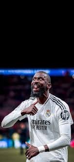 足球欧洲豪门爆发争吵，队内矛盾浮出水面